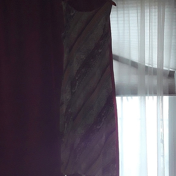 Long Open Tie-Back Earthy dress - Picture 3 of 7